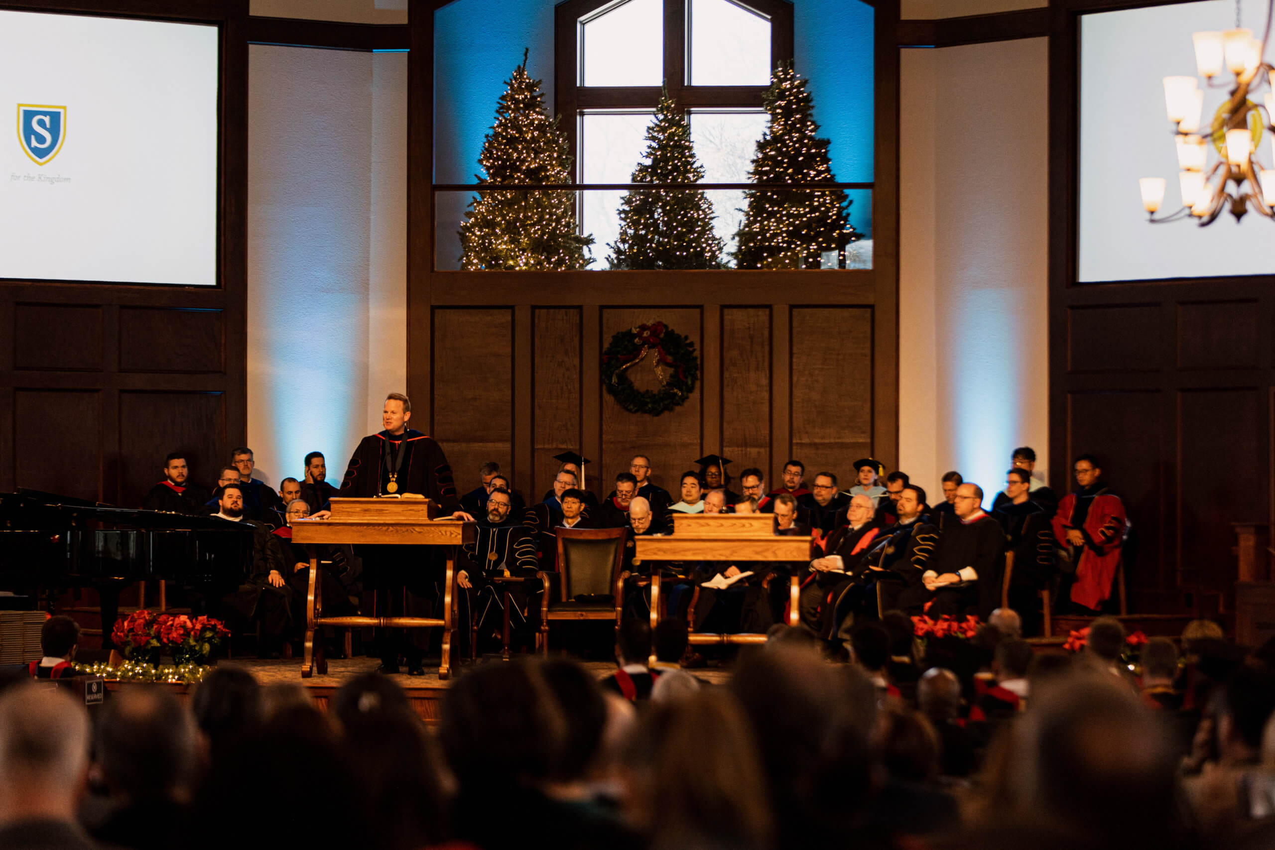 Midwestern Seminary Celebrates Graduates In Seventy-Second Commencement ...